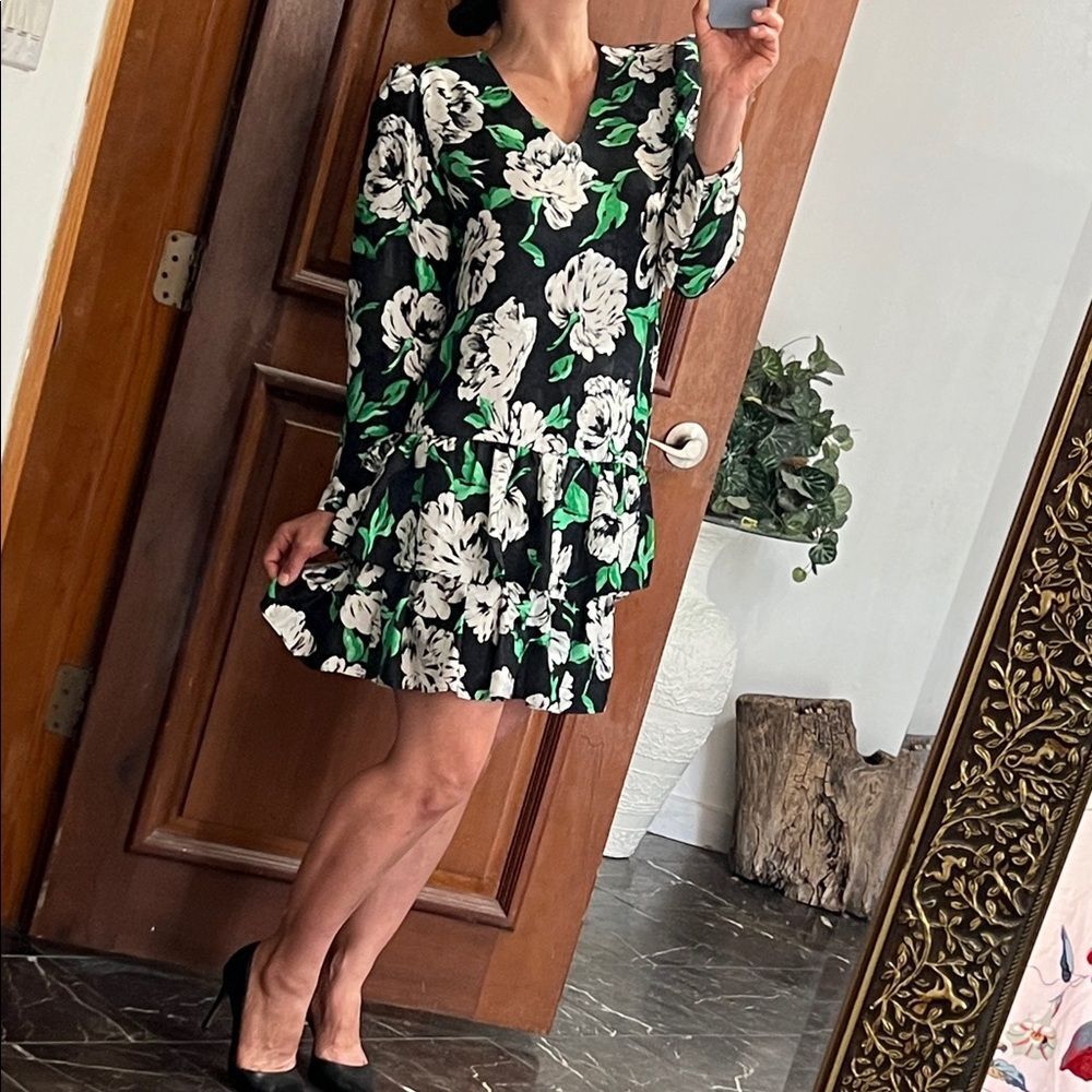 Chic Black and Green Floral Long Sleeve Dress